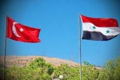 تركيا تغلق معبرها الحدودي مع سوريا على خلفية  اشتباكات بين فصائل المعارضة