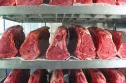 استيراد 30 ألف طن من اللحوم المجمدة لتغطية الطلب خلال شهر رمضان المقبل