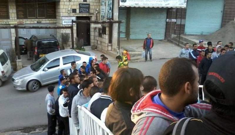 أنصار العميد والكناري يشرعون في اقتناء التذاكر