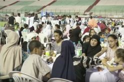 جمعية كافل اليتيم تنظم إفطار جماعي لـ 1400 يتيم وأرملة بملعب القبة بالعاصمة