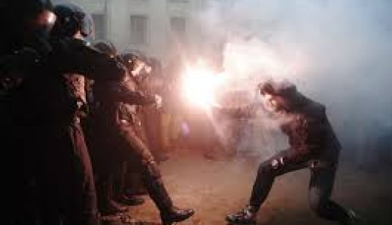 مقتل 5 أشخاص في معارك بين جنود أوكرانيين وانفصاليين قرب دونيتسك في شرق أوكرانيا