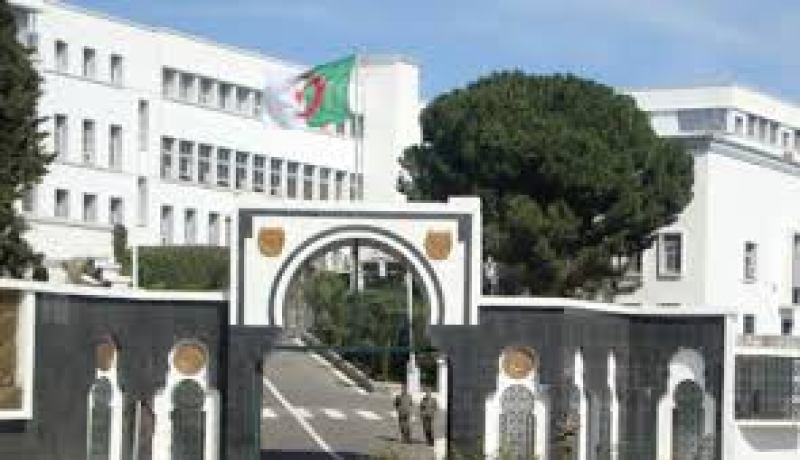 وزارة الدفاع تؤكد مقتل أمير داعش في الجزائر
