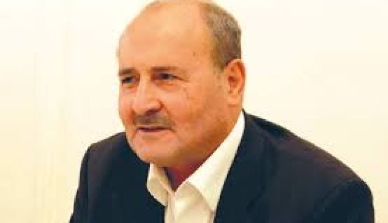 محمد الطاهر متقاعد سيعلن ترشحه لرئاسة الجزائر الاثنين المقبل