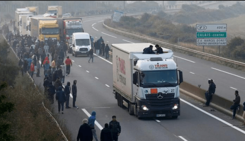 العثور على جثث 10 لاجئين متجمدين داخل ثلاجة شاحنة في ألمانيا