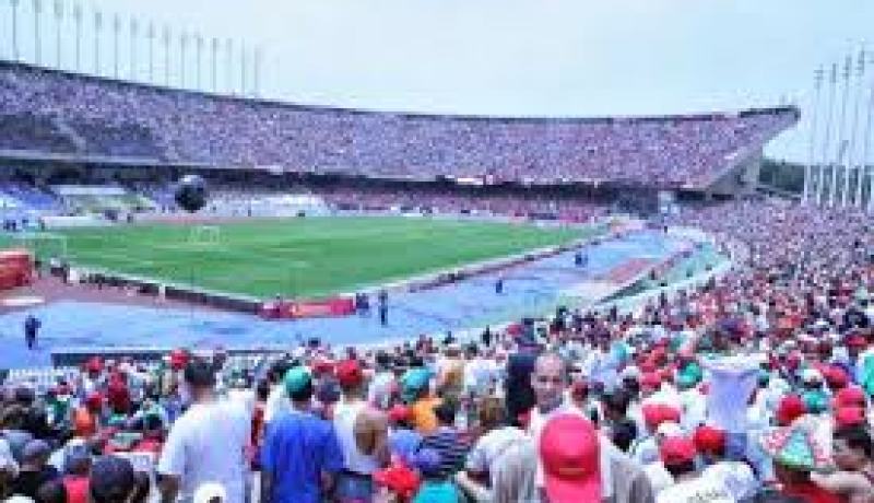 مقابلة مولودية الجزائر و اتحاد الجزائر بحضور الجمهور