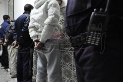 حجز أكثر من 11 ألف قارورة خمر وتوقيف 82 شخص خلال عمليات للشرطة