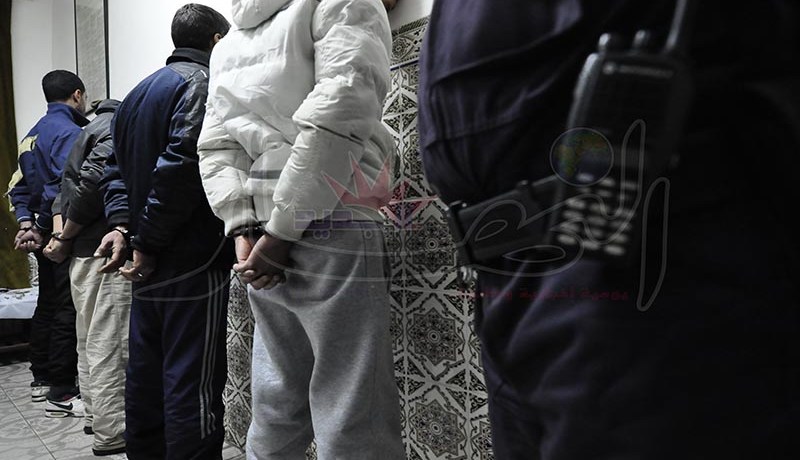 حجز أكثر من 11 ألف قارورة خمر وتوقيف 82 شخص خلال عمليات للشرطة