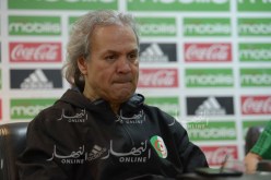 الفاف تندد بالحملة ضد ماجر وترد على دعاة إقالته