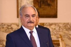 وفد أمريكي يلتقي حفتر لوقف إطلاق النار على طرابلس