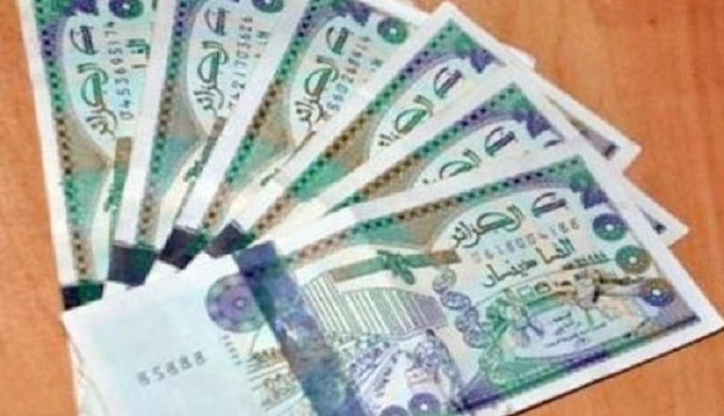 ام البواقي … توقيف شخصين وحجز أوراق نقدية بعين كرشة