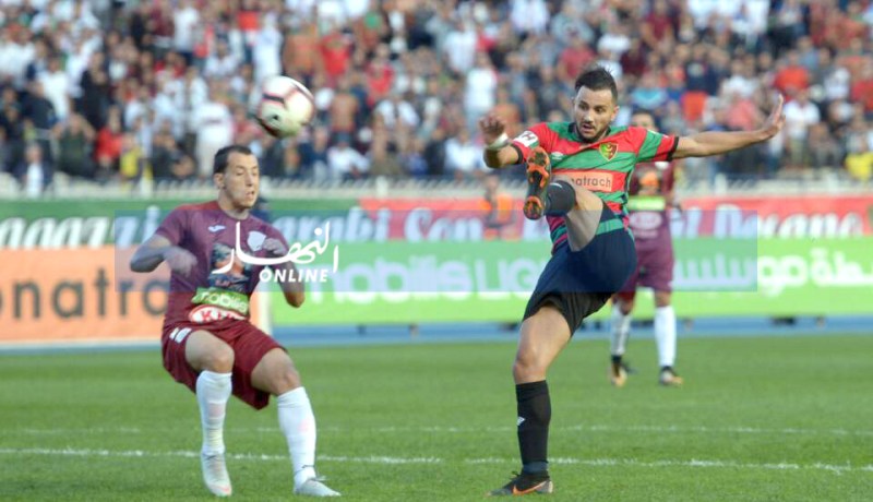 بالصور.. التعادل يحسم الشوط الأول بين “العميد” و”السياسي”