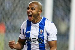 أولمبيك مارسيليا يُصّر على ضم “براهيمي”