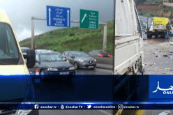 انحراف شاحنة محملة بقارورات مشروبات غازية في العاصمة