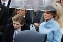 بالفيديو .. البيت الأبيض يدعو وسائل الإعلام إلى عدم التعرض لابن ترامب