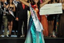 ملكة جمال تشيكية تعتنق الإسلام وتفضل دبي