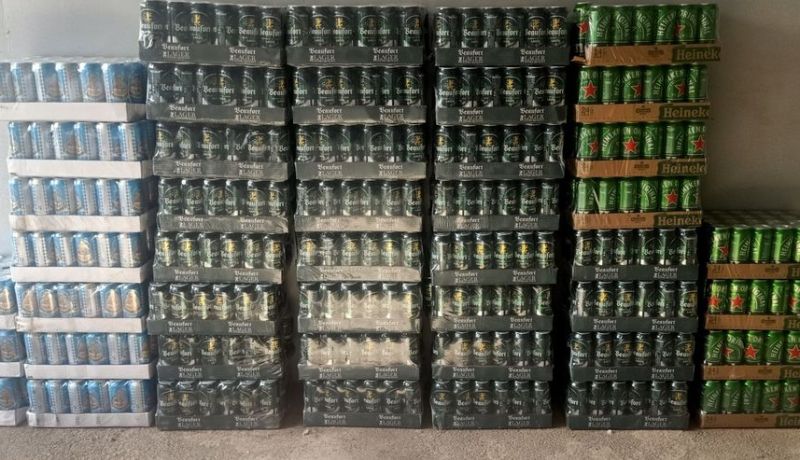 BRI أم البواقي يوقف شخص ويحجز 1668 وحدة من المشروبات الكحولية (صور)