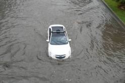 بولاشيك تحذّر من الأمطار الغزيرة التي تعرفها الجزائر