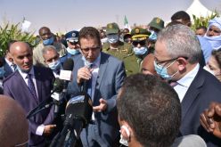 وزير الفلاحة يأمر بتسريع إنجاز مشروع الكهرباء الريفية بأدرار