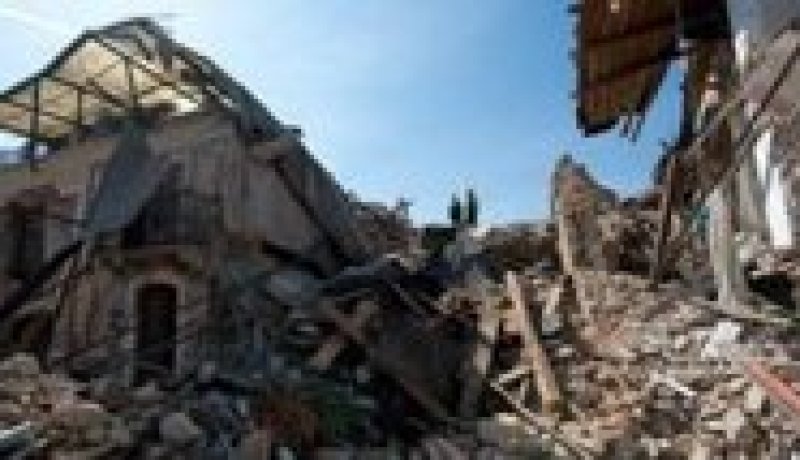 حكم بسجن علماء ايطاليين لإدانتهم بالقتل في قضية زلزال “لاكويلا