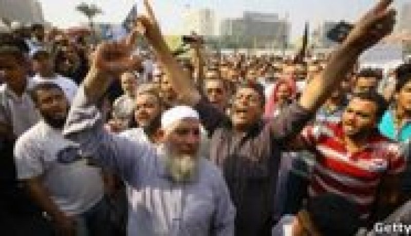 مظاهرة حاشدة للإسلاميين بمصر تطالب بتطبيق الشريعة