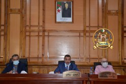 والي سعيدة يدعو لاستلام المشاريع في آجالها المحددة خاصة بمناطق الظل