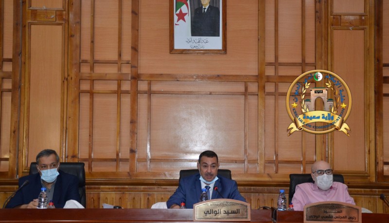 والي سعيدة يدعو لاستلام المشاريع في آجالها المحددة خاصة بمناطق الظل