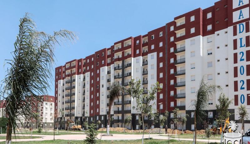 عدل تفتح مزادا للراغبين في شراء المحلات المتواجدة بحي 2000 وحدة سكنية ببوينان