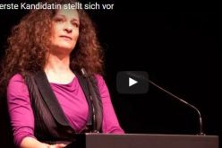 بالفيديو.. ممثلة سورية إحتجاجا على ظروف اللاجئين تعرض نفسها طعاما للنمور