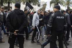 مظاهرة للمطالبة بإطلاق سراح مدير قناة تلفزيونية فى تونس