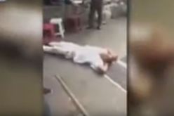 فيديو.. تعذيب وحرق شخص حيا في كاراكاس