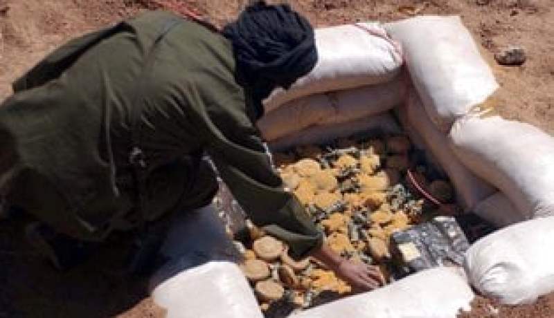 مصرع 4 مهربين وإصابة آخرين وفرار نحو 30 آخرا في أعنف اشتباك مع الجمارك