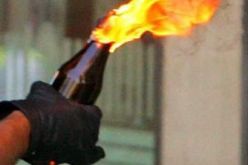 إلقاء 3 زجاجات حارقة على الجيش الإسرائيلى جنوبى نابلس