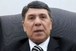 معاون وزير النفط السوري يعلن انشقاقه وانضمامه الى الثورة