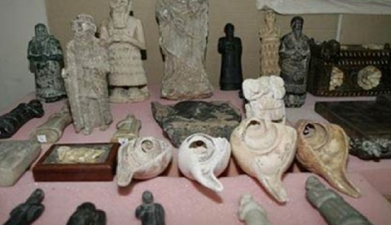 فرنسا تسلم لمصر قطع أثرية نادرة