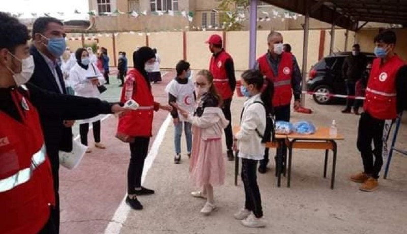 متطوعو الهلال الأحمر بالمدية يساهمون في تأطير الدخول المدرسي