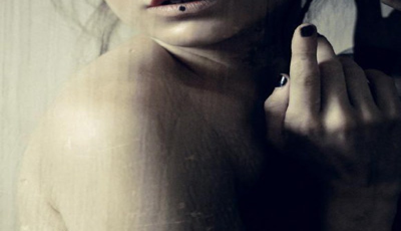 بطالون يعاكسون الفتيات أينما يكونون