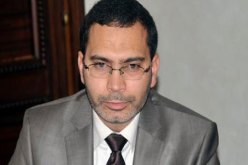 ندوة منظمة التعاون الاسلامي في ليبرفيل دقيقة صمت ترحما على روح الرئيس الراحل احمد بن بلة