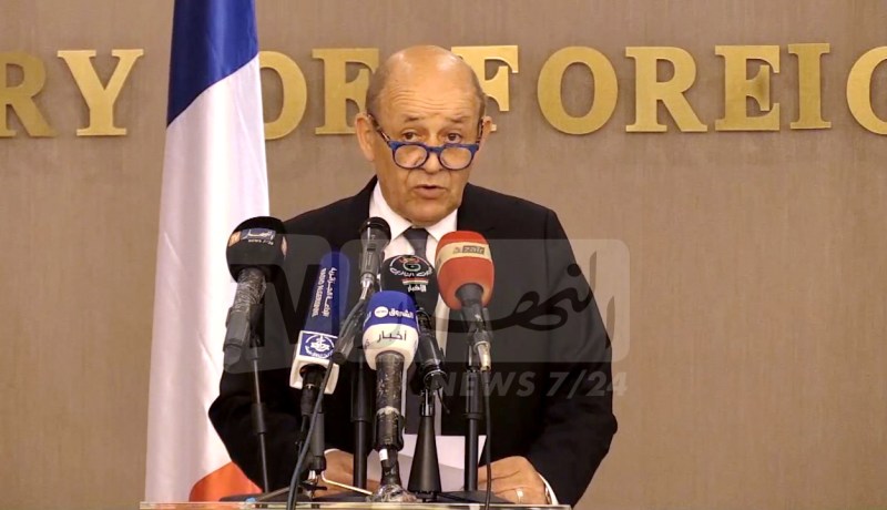 لودريان: فرنسا تتطلع لتحسين العلاقات مع الجزائر