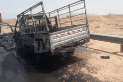 بالصور.. إحتراق شاحنة صغيرة بالطريق الوطني رقم 06 في النعامة
