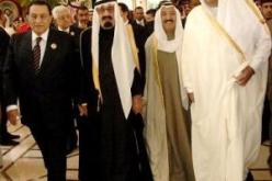 دول ” الاعتدال” تحتج على المشاركين  في قمة الدوحة التي حضرها بوتفليقة