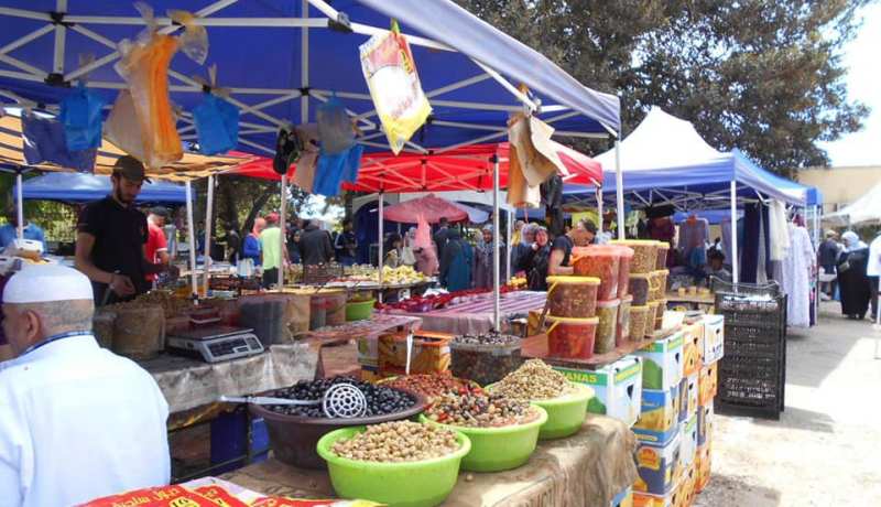 فتح 6 أسواق تضامنية بمناسبة رمضان بمستغانم