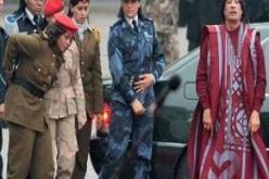 القاء القبض على حارسة القذافي الشخصية من قبل ثوار طرابلس الليبية