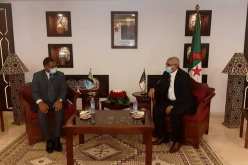 وزير السياحة يبحث ترقية علاقات التعاون مع سفير تنزانيا