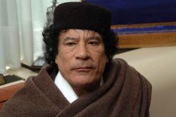القذافي يتوعد كل من يهاجم ليبيا بتحويل حياته الى “جحيم”