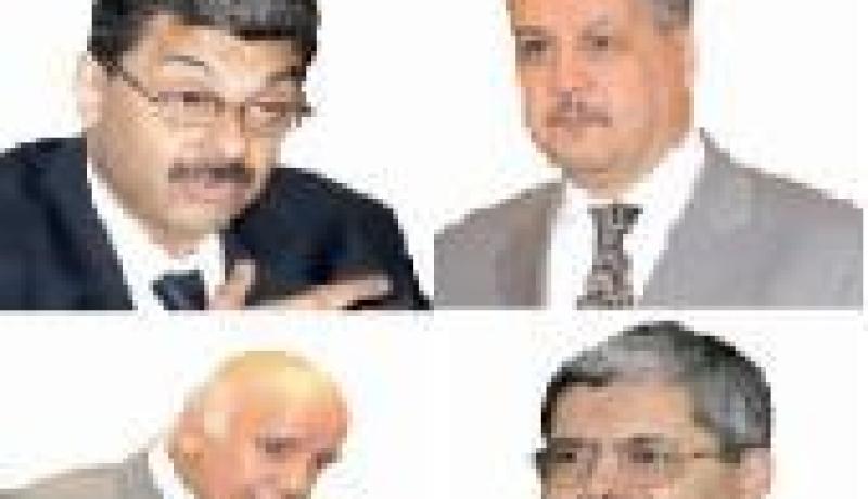 وزراء أويحيى في قلب معركة مصر