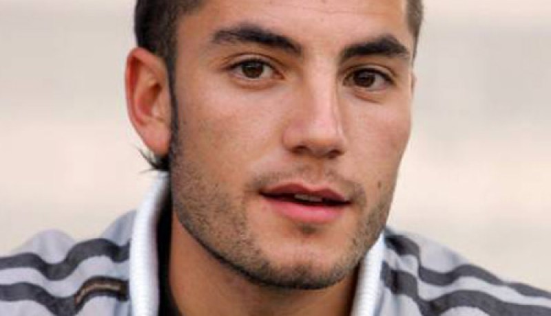 مغني يأسف لمواصلة لخويا إهدار النقاط