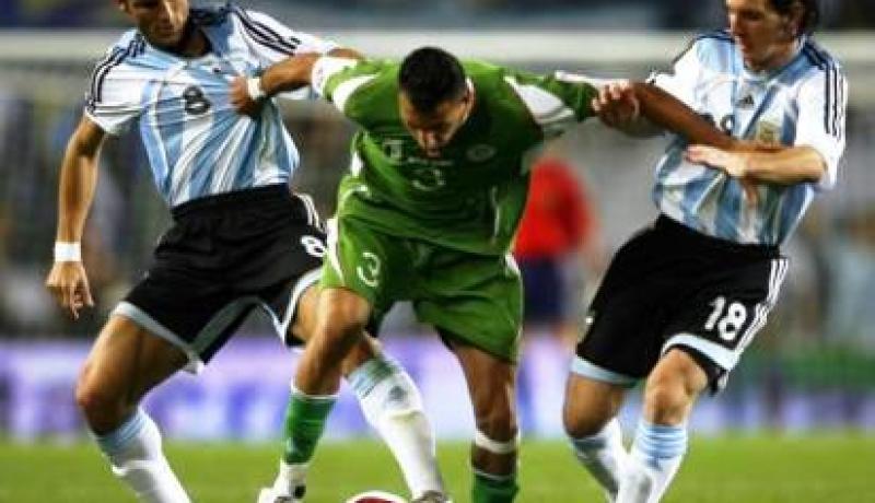 مجيد بوقرة يعتذر لأولمبيك مارسيليا