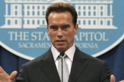 الممثل الأمريكي شوارزنيغر يعبر عن دعمه  لترشح وهران