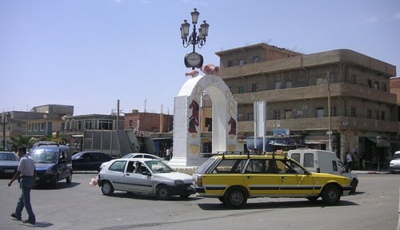 استرجاع شاحنيتن وسيارتين مسروقة وتوقيف شخصين في باتنة