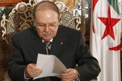 رئيس الجمهورية عبد العزيز بوتفليقة يوجه رسالة بمناسبة إحياء يوم العلم